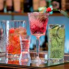 12 tumbler høj highball cocktailglas eller luksuriøst dekoreret vand - skæbne Viadurini