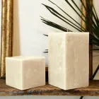 2 firkantede stearinlys i forskellige størrelser i voks lavet i Italien - Adelle Viadurini