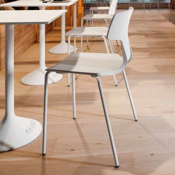 4 stabelbare stole i metal og polypropylen fremstillet i Italien - Clarinda