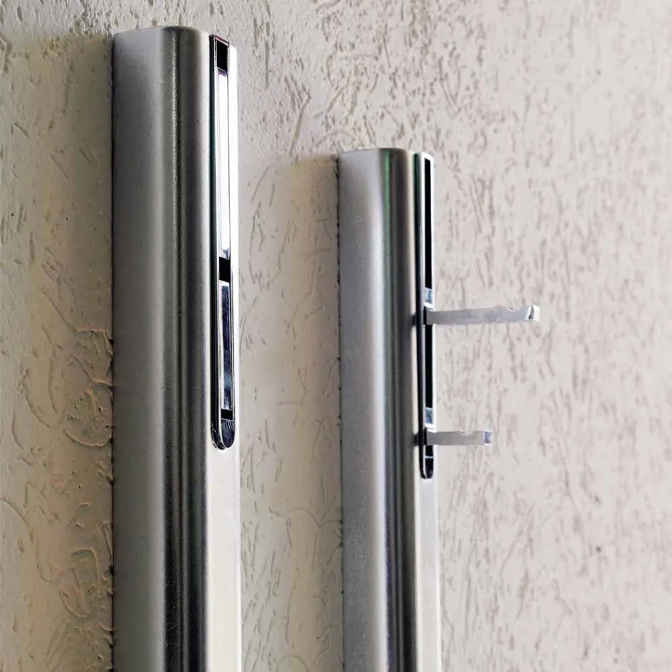 Vægbeklædningsbøjle i lakeret Mdf med dobbeltkrog fremstillet i Italien - Kviksølv Viadurini