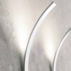 Metalvæggebøjle med 2 kroge og LED-lys Fremstillet i Italien - Osmio Viadurini