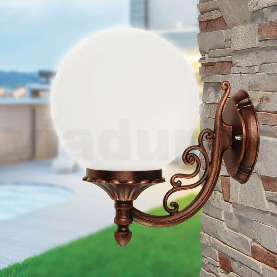 Applikation med akrylkugle og trykstøbt aluminiumsstruktur - Trovanero Viadurini