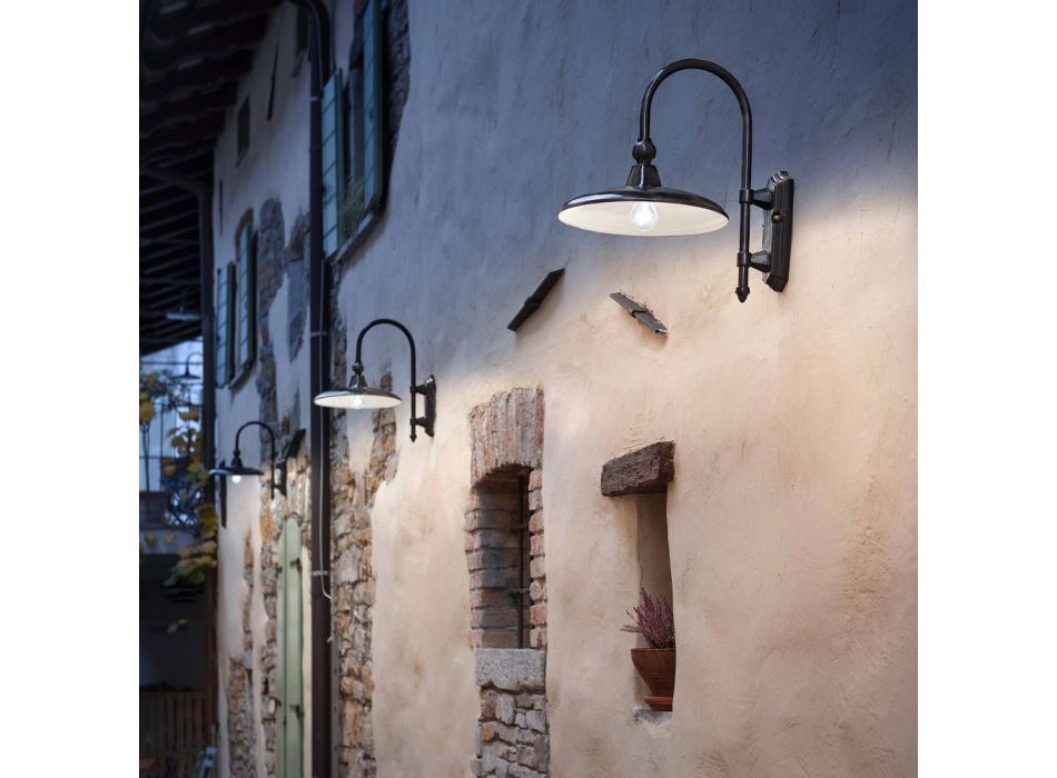 Klassisk design aluminium udendørs væglampe lavet i Italien - Campobasso Viadurini