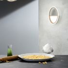 LED væglampe med hvid eller guld metalstruktur - Raissa Viadurini
