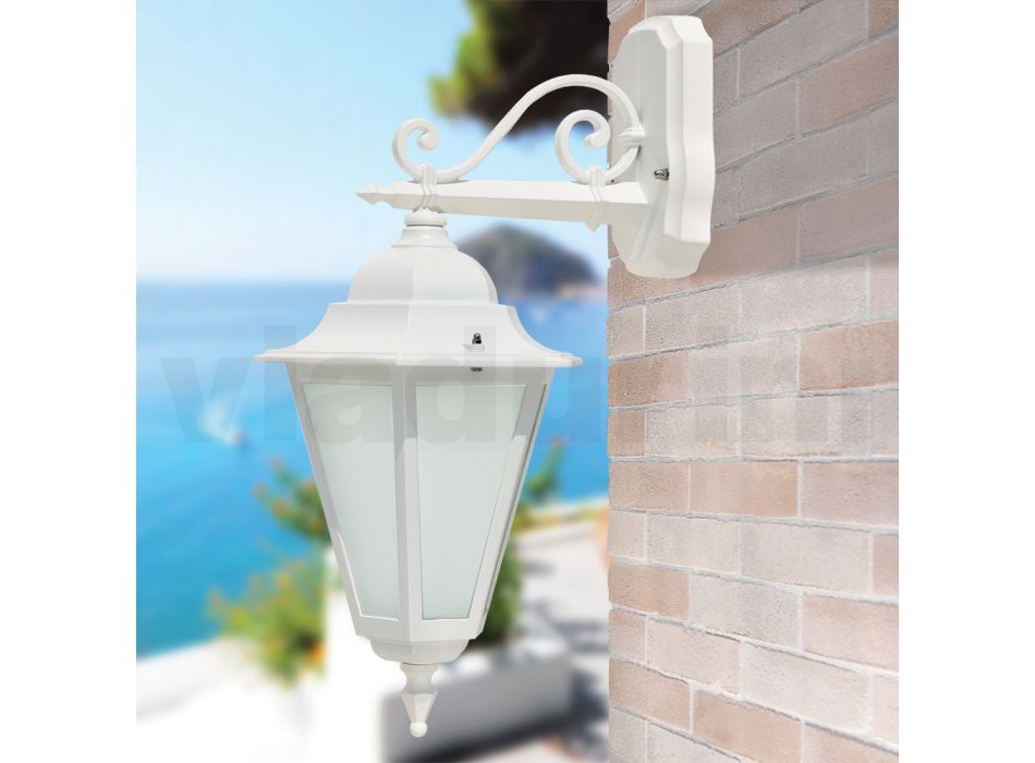 Vintage udendørs væglampe i hvid aluminium lavet i Italien - Terella Viadurini