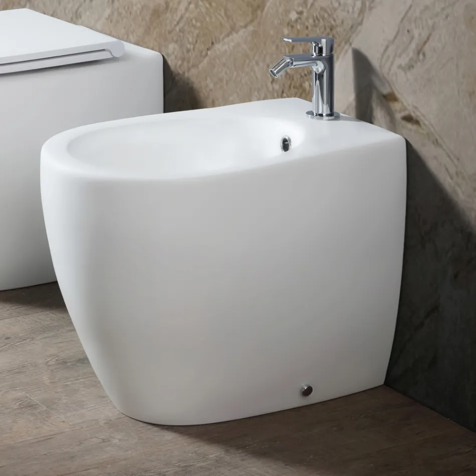 Aster gulvmonteret bidet i mat keramik i to farver og et moderne design Viadurini