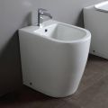 Gulvmonteret bidet med enkelt hul og kantløs teknologi i hvid keramik - Oleandro 