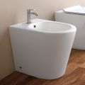 Gulvmonteret bidet med ét hul i hvid keramik med moderne design - Ginepro