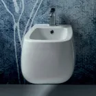 Design suspenderet bidet i hvid Gaiola keramik, lavet i Italien Viadurini