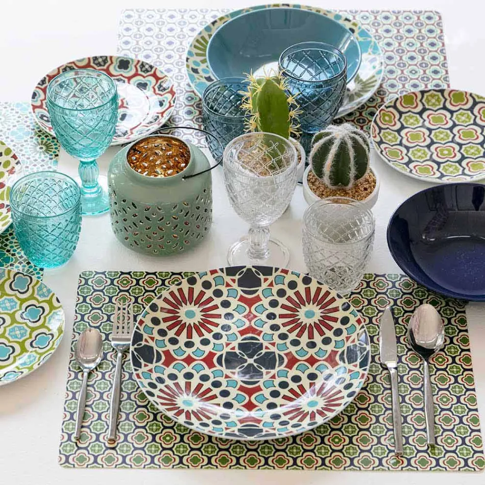 Vin eller vandbæger i farvet eller gennemsigtigt glas med dekorationer, 12 stykker - Rocca Viadurini