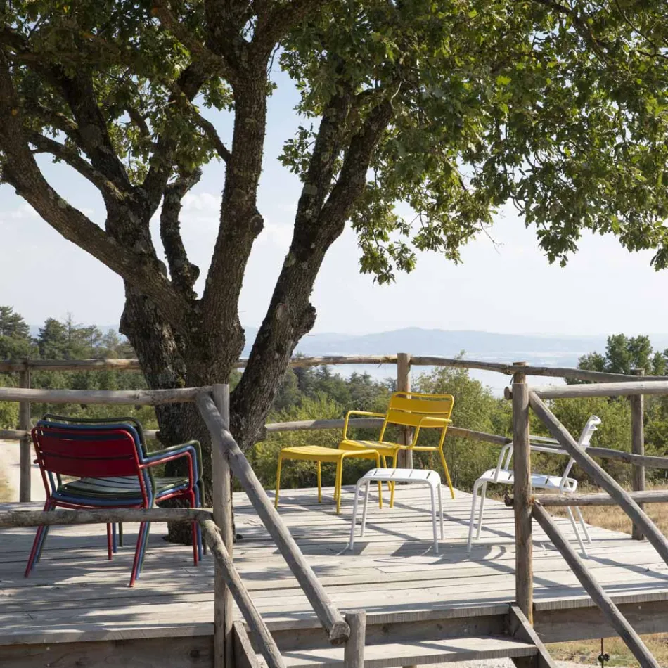 Udendørs chaiselong med metal fodstøtte Fremstillet i Italien - Amina Viadurini