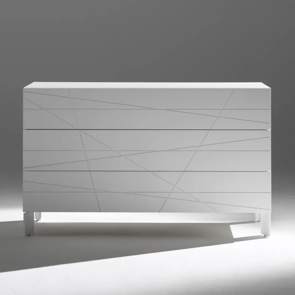 Kommode med 3 skuffer i malet træspånplade - Gemelli Viadurini