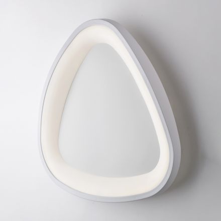 Voyager, en sofistikeret italienskproduceret lampe i glas og metal. Viadurini