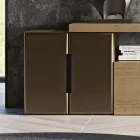 Moderne vægkomposition i nordisk knudet eg og jernfinish - Siri Viadurini