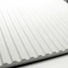 Hvid badeværelsessammensætning med spejl og hylde lavet i Italien - Ares Viadurini