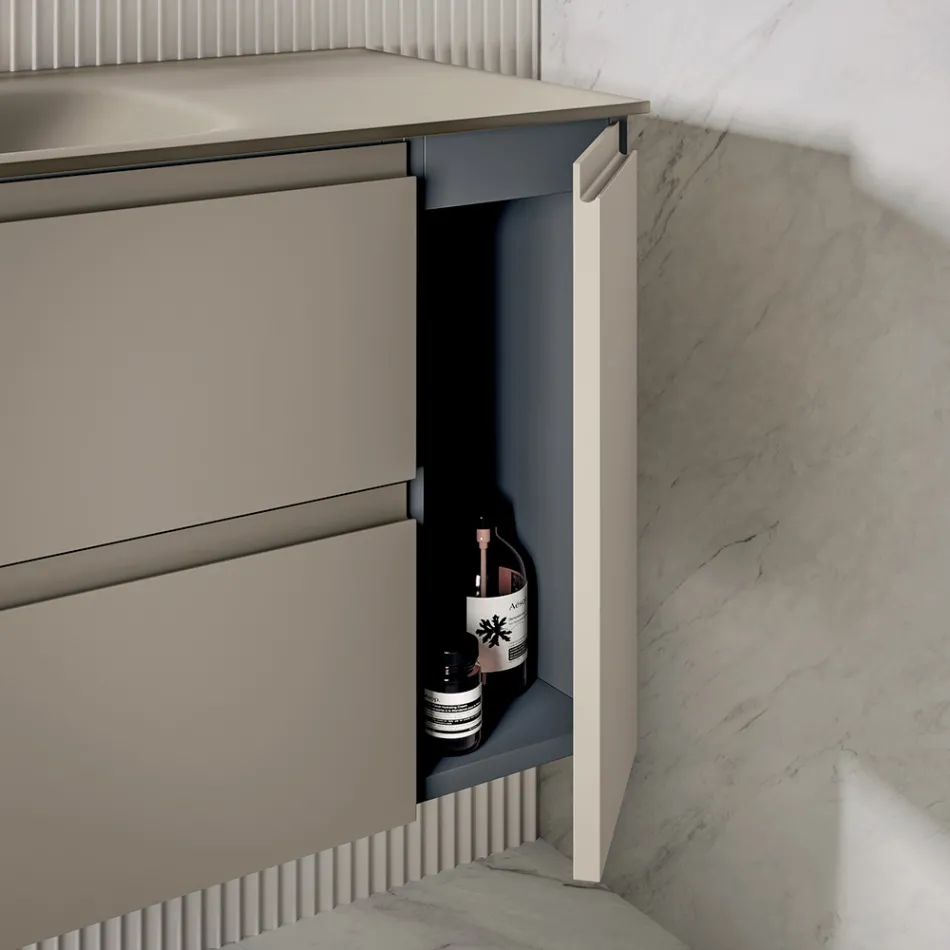 Badeværelseskomposition inklusive bund med 2 skuffer og 1 dør - Titan Viadurini