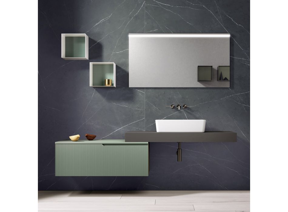 Badeværelsessammensætning med spejl og metalvægenheder lavet i Italien - Efesto Viadurini