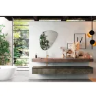 Badeværelsessammensætning med moderne spejl og konsolhåndvask Made in Italy - Palom Viadurini