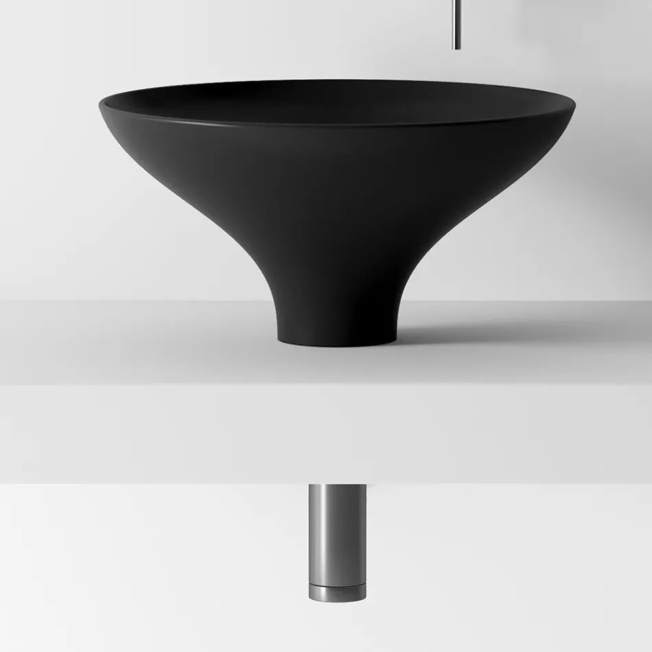 Badeværelsessammensætning Håndvask i keramik og spejl lavet i Italien - Hoscar Viadurini