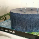 Sammensætning af 3 moderne runde vokslys lavet i Italien - Candie Viadurini