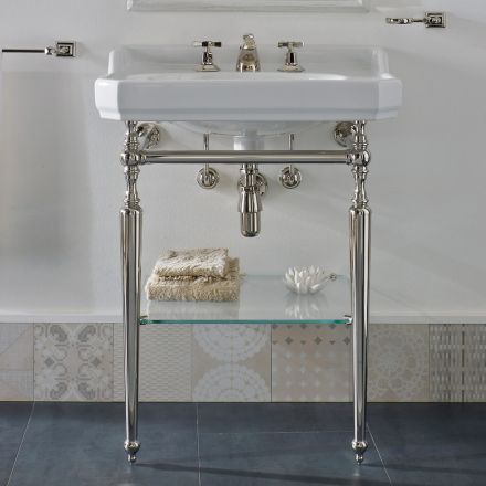 65 cm keramisk badeværelseskonsol med metalfødder fremstillet i Italien Nausica Viadurini