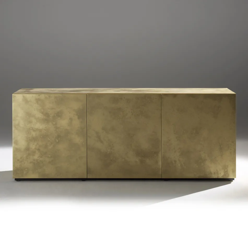 Skænk med 3 døre og 3 indvendige hylder i træ og MDF - Pesci Viadurini