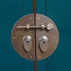 Lav skænk 2 låger og 2 skuffer i Blue Elm Wood Homemotion - Konan Viadurini