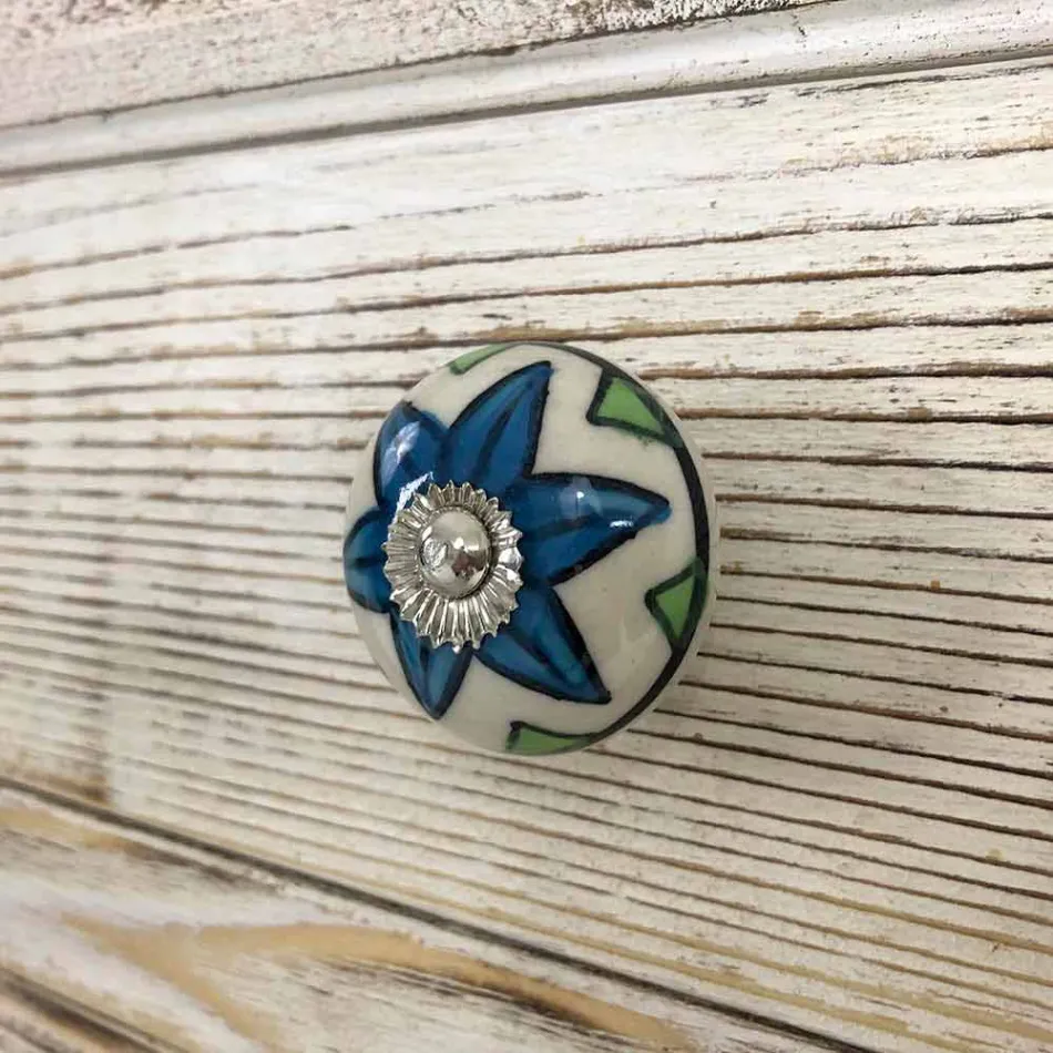 Skænk af massivt gran med indvendige hylder fremstillet i Italien - Pierrot Viadurini