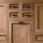 Massivt teaktræsskænk med 3 døre og 8 skuffer - Quan Viadurini