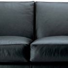 3 -personers sofa dækket i læder med valnøddefødder fremstillet i Italien - Alessandria Viadurini