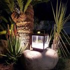 Dekorativ udendørs LED spotlight i hvid aluminium eller corten - Bettina Viadurini