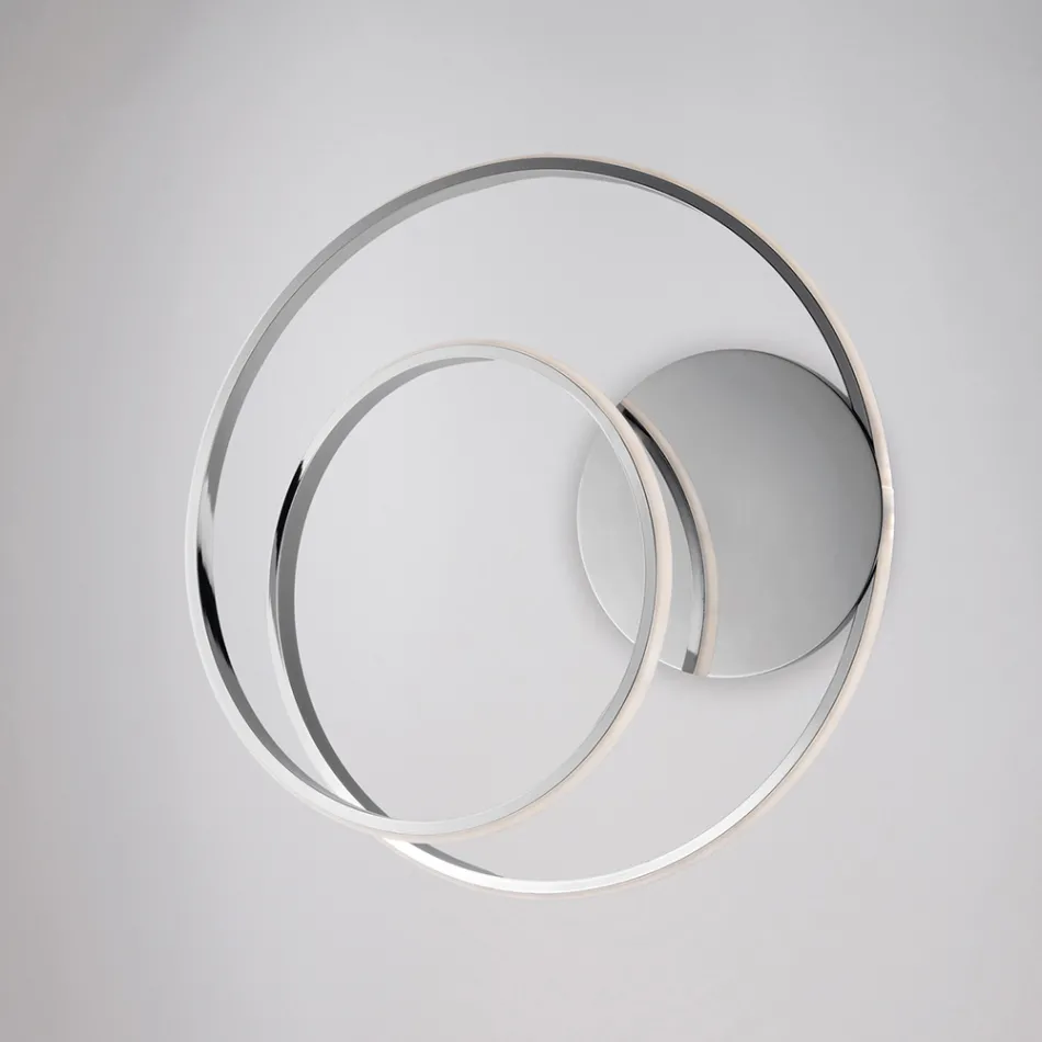 Italiensk fremstillet glas- og metalbelysning skaber elegante atmosfærer – Hubble Viadurini