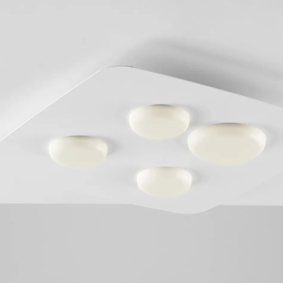 Italiensk fremstillet glas- og metalbelysning til forbedring af interiører – Kepler Viadurini