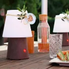 Genopladelig LED-lampe i farvet plast til indendørs eller udendørs - Fungostar Viadurini