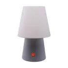 Genopladelig LED-lampe i farvet plast til indendørs eller udendørs - Fungostar Viadurini