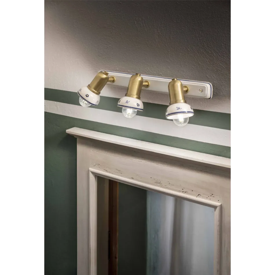 Lineær væglampe 3 spots i messing og håndlavet keramik - Savona Viadurini