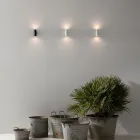 Design udendørs væglampe i hvid eller sort aluminium - Leopida Viadurini