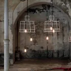 Ophængslampe 3 lys i design i hvid eller naturligt metal - Stylus Viadurini