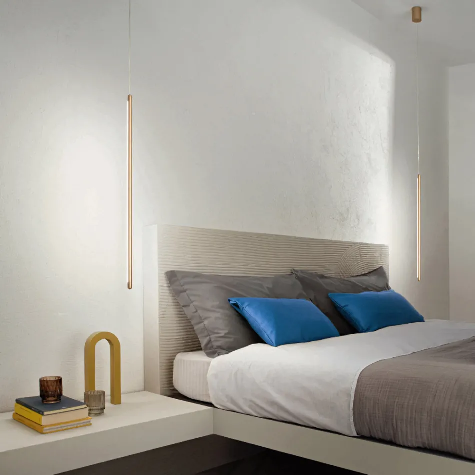 Pendellampe i guldmalet metal med justerbare kabler - orange Viadurini