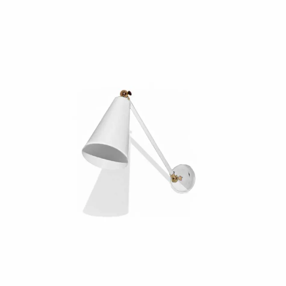 Metal væglampe med detaljer i guldfinish Fremstillet i Italien - Zaira Viadurini