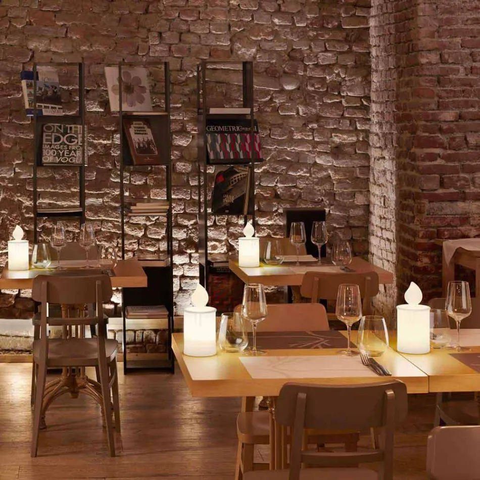 Hvid eller rød lysende stearinlysborddesign af Slide - Fiammetta Viadurini