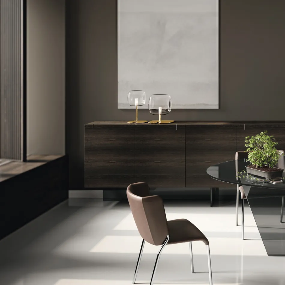 Bordlampe med skinnende metalstruktur Fremstillet i Italien - Donatina Viadurini