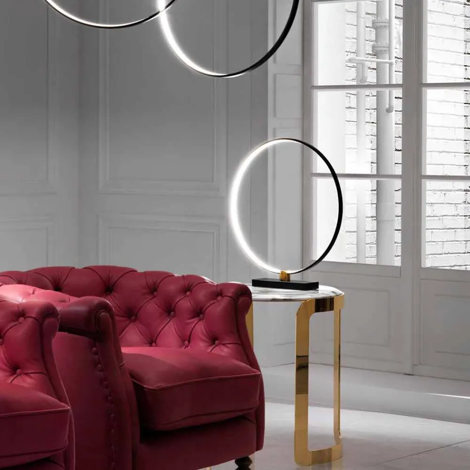 Design bordlampe i sort aluminium og messing fremstillet i Italien - Norma Viadurini