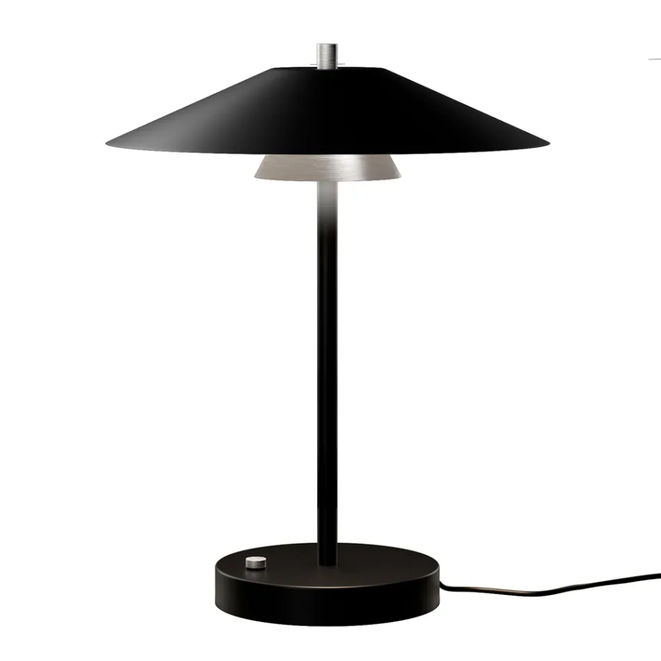 Mira metalbordlampe med forskellige finish, fremstillet i Italien Viadurini