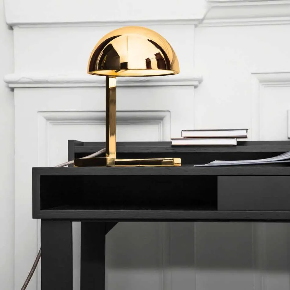 Bordlampe i messing med guld- eller palladiumfinish Made in Italy - Adana Viadurini