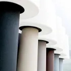 Farvet gulvlampe Led, Solar eller E27 Design udendørs og indendørs - Fungostar Viadurini