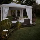 Havegulvlampe Hvidt aluminiumsdesign med åkandeblad - Cipriam Viadurini