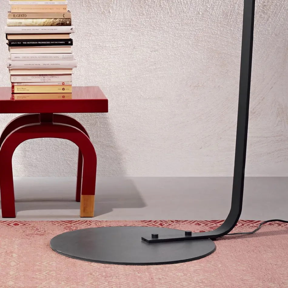 Metalgulvlampe med stofbeklædt lampeskærm - Rivella Viadurini