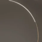 Gulvlampe i malet metal med dæmpbart LED lys - Eucalyptus Viadurini