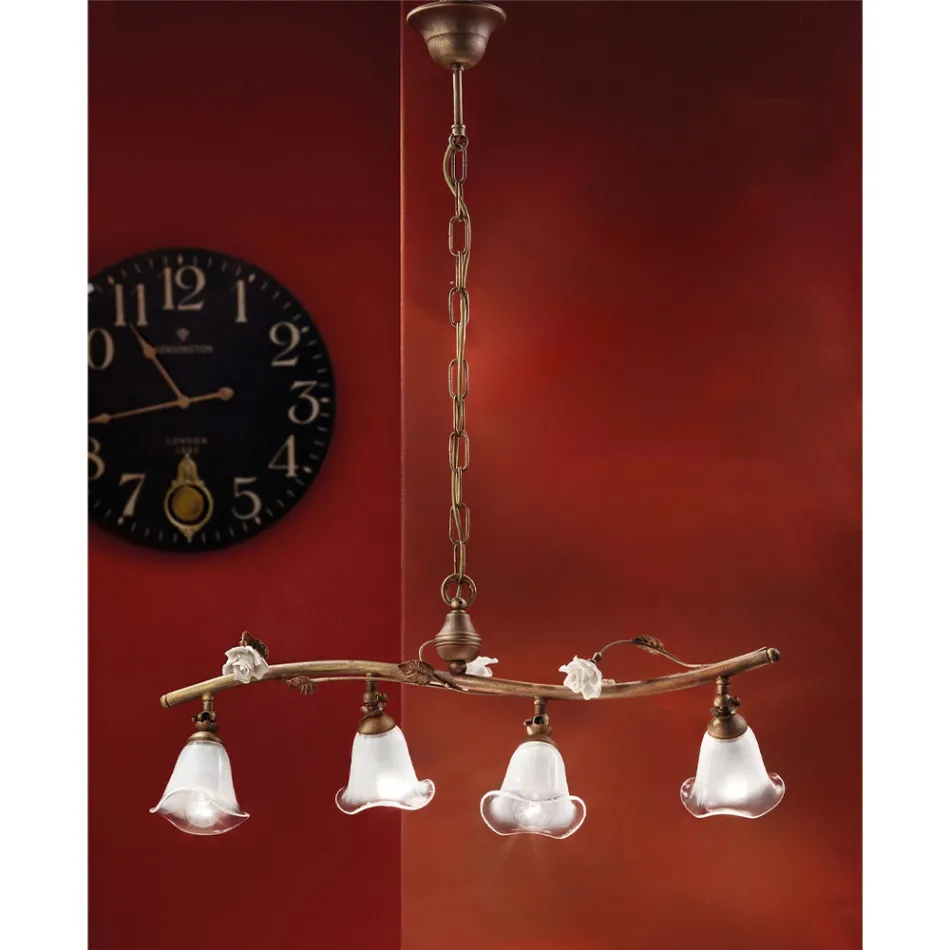 Lineær suspenderet lampe 4 lys i jern, glas og keramiske roser - Siena Viadurini